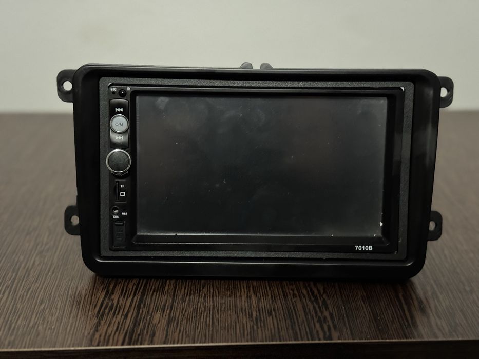 Vând Player pt gama Volkswagen Passat-Golf