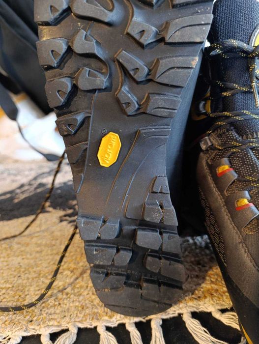 Ловни обувки LA Sportiva