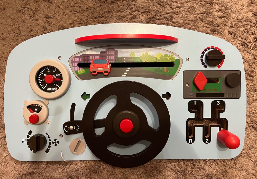 Детски дървен сушилник с щипки