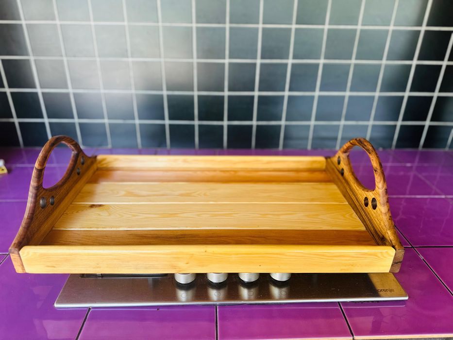 Деревянный поднос