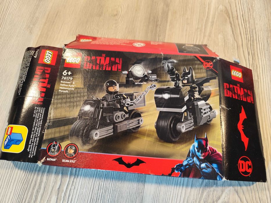 Cutii Lego 70911 si 76179 doar cutiile