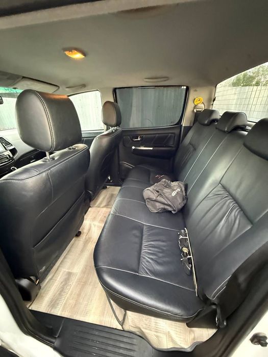 Продам Toyota hilux