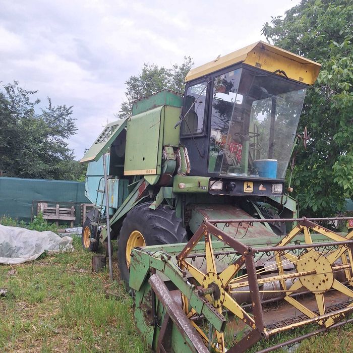Combina John Deere