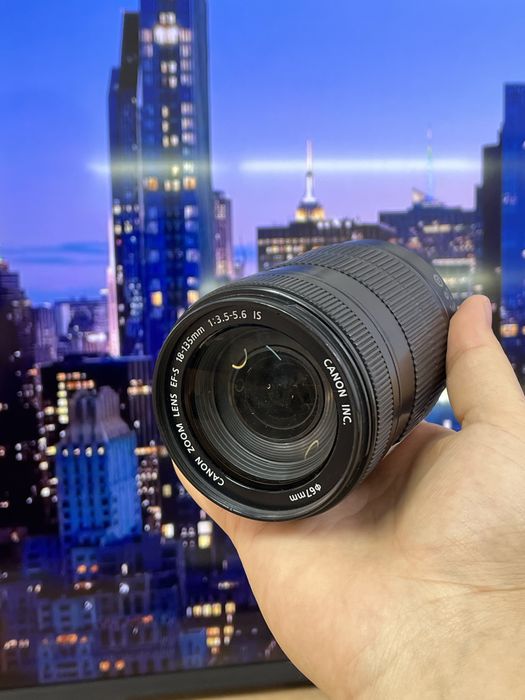Объектив Canon efs 18-135mm