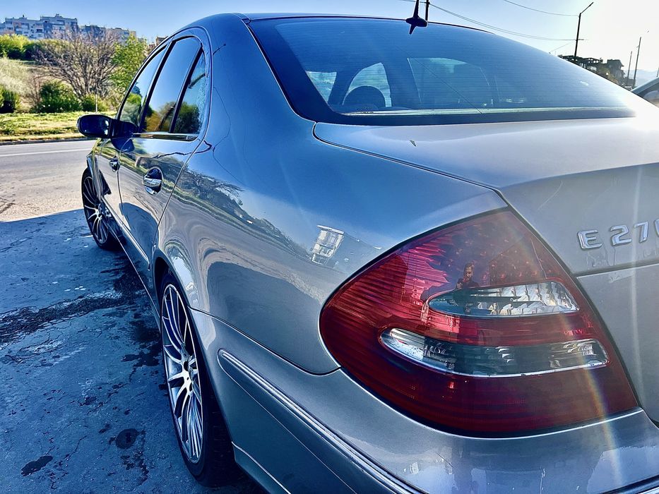 Mercedes w211 e270