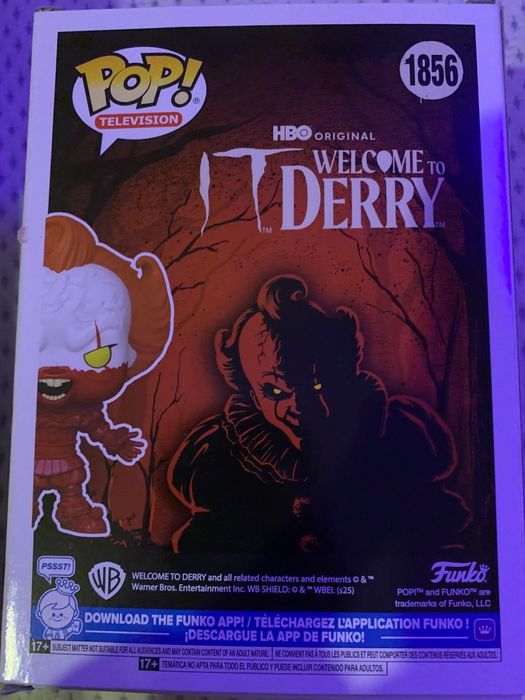 Funko pop blood Pennywise