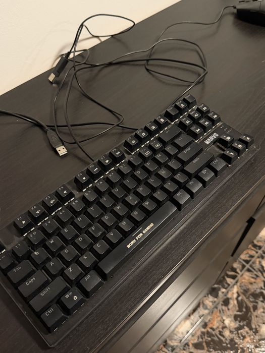 Tastatura mecanica RGB swich blue