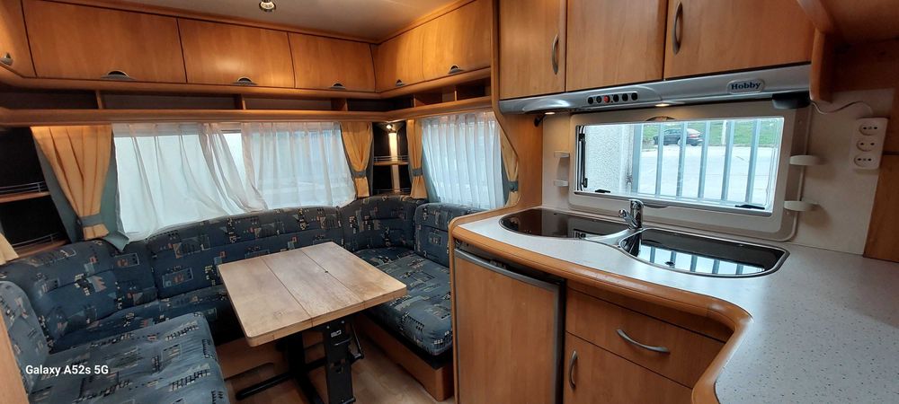 Rulota HOBBY EXCELENT Easy 460 din 2004 avem in stoc 15 rulote