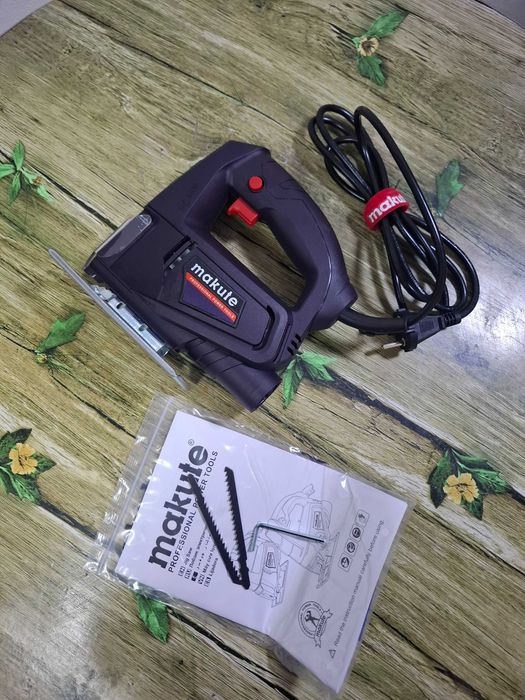 Fierăstrău Pendular Profesional MAKUTE JS011 – 450W, Capacitate 55mm