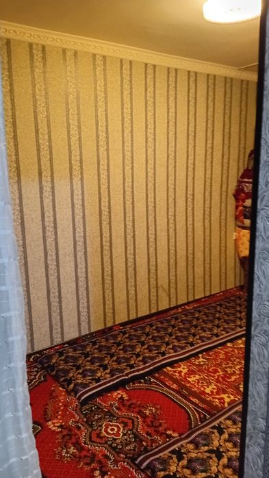 Uy sotiladi 1 xonali Dom lekin 2xona qilingan