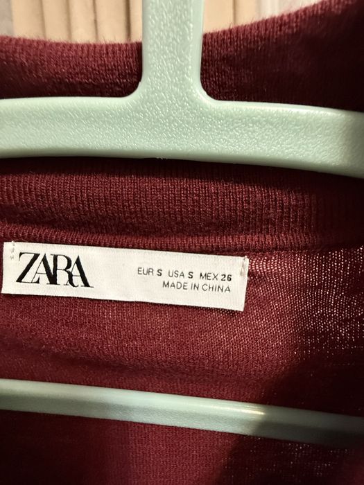 Продам шерстяные поло Zara