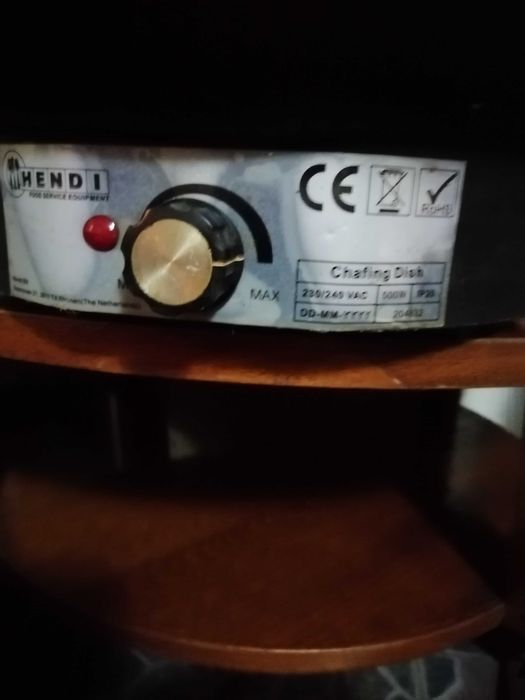 Chafing dish model Hendi Tesino(bain marin) , tava pizza cu capac