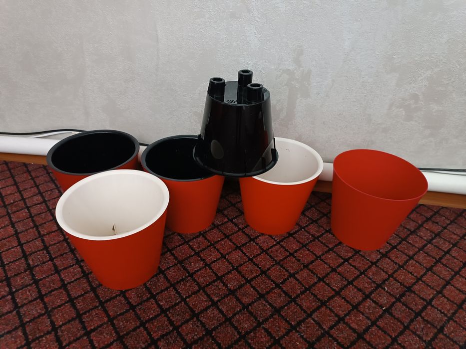 Продаю цветочные горшки