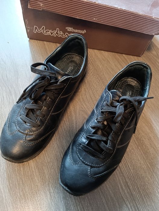 Обувки естествена кожа 37 номер