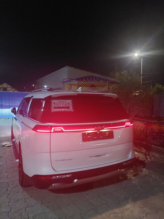 Аренда автомашины минэвен