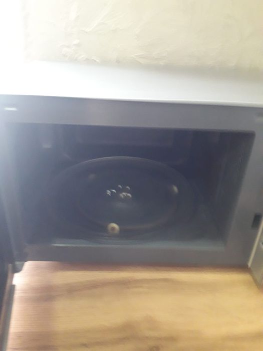 Продаём микроволновку