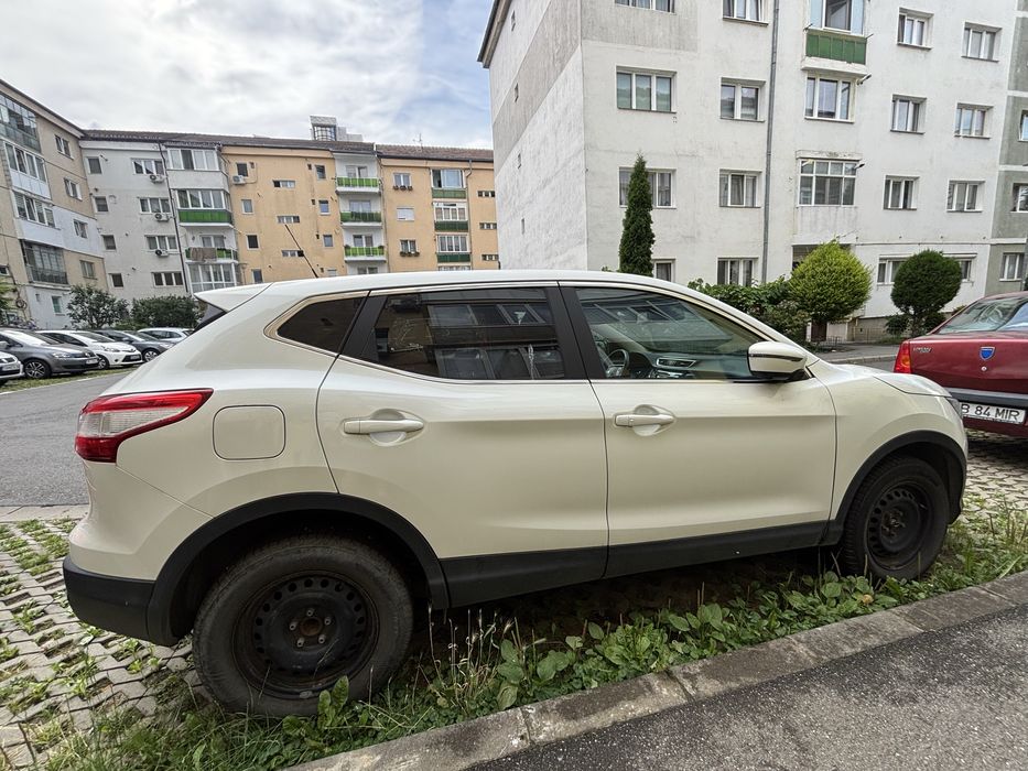 Nissan Qasqai 2015, 1.2 DIG-T, Euro 6, 123.000 Km