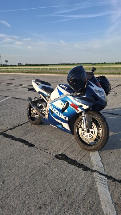 Suzuki gsxr 750 k1