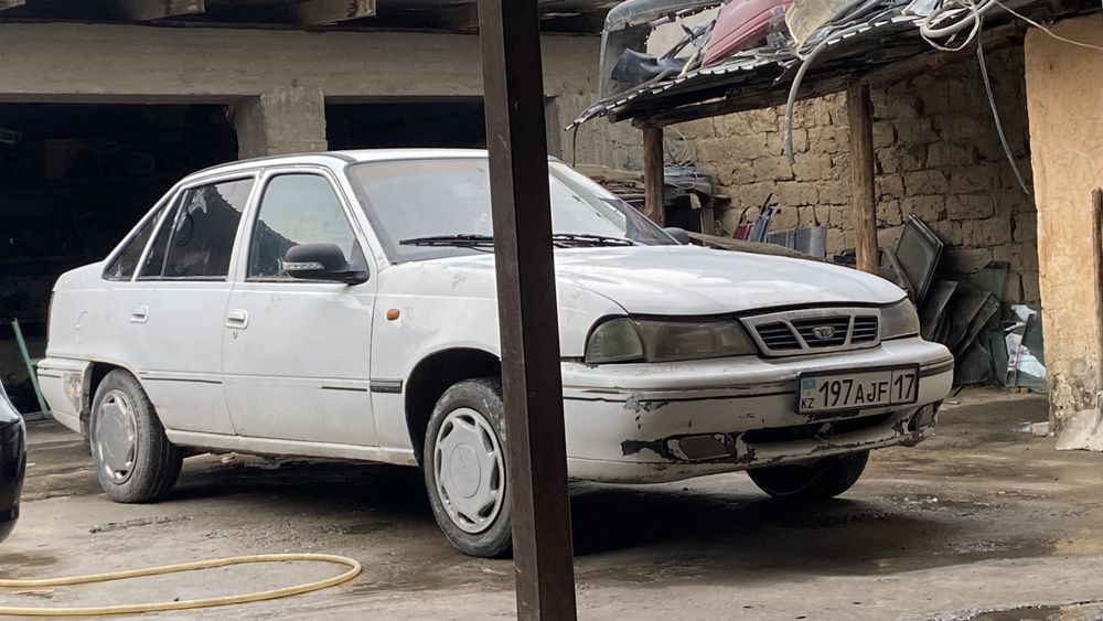 Нексия на завчасть