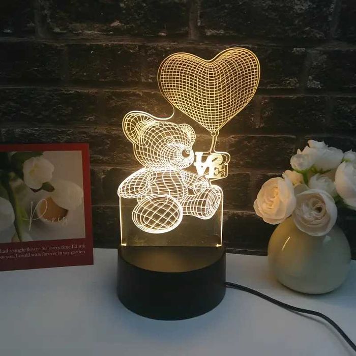 Нова LED 3D лампа Мече с балон сърце