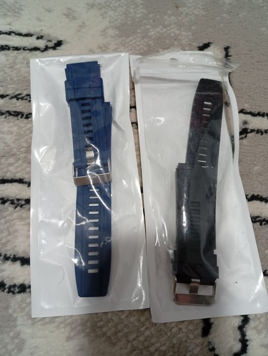 Комплект телефонов + аксессуары - недорого