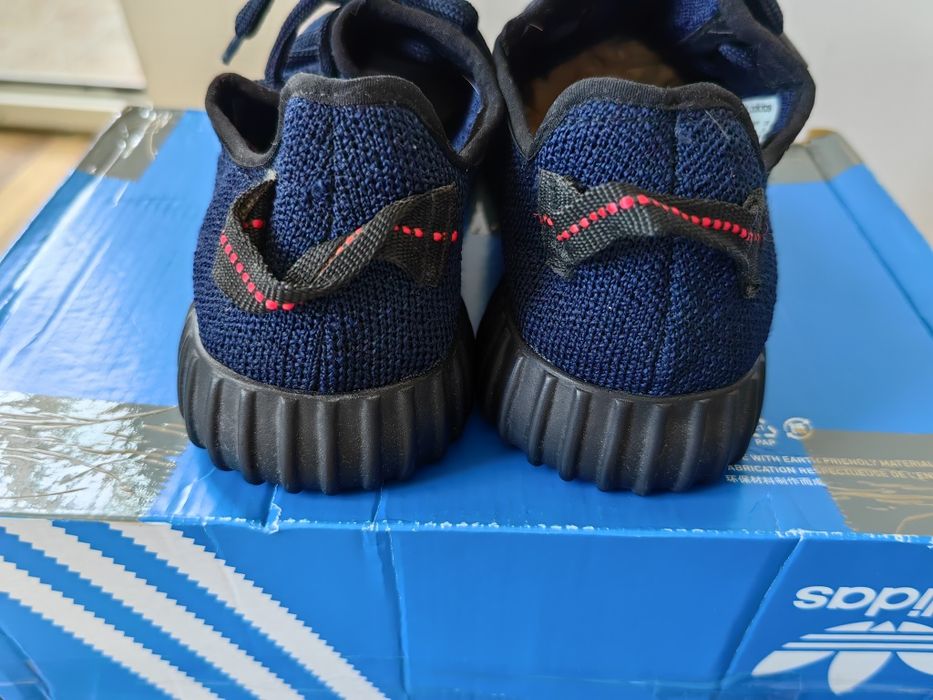 Маратонки Adidas 42 номер