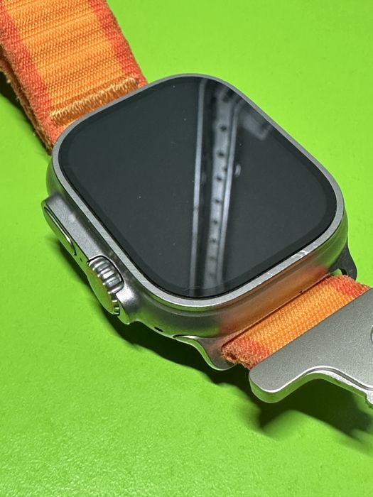 Apple Watch Ultra 2022 49mm, GPS + Cellular, Titanium,
