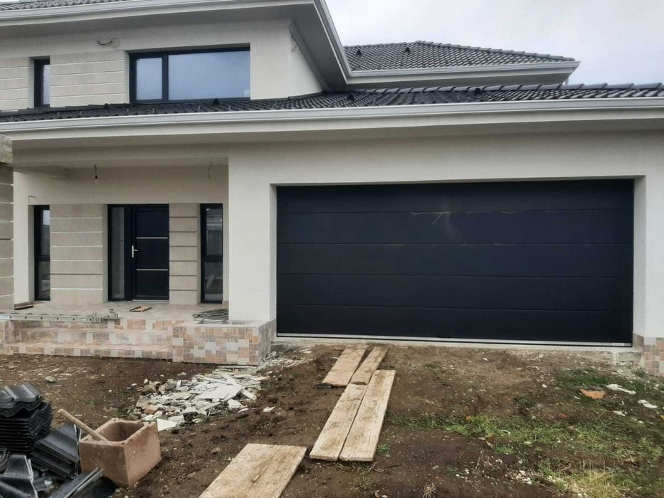 Usa de garaj automata Iasi