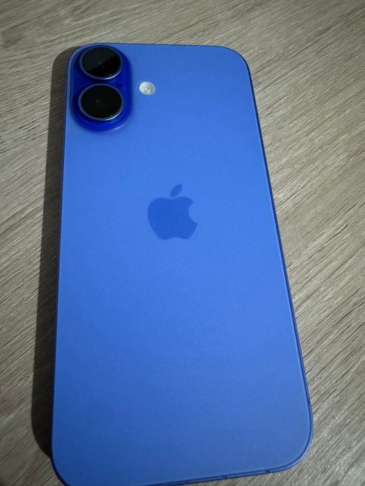 Iphone 16 (Impecabil)