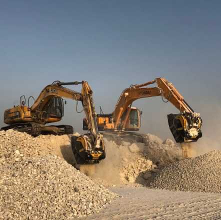 Cupa concasor MB Crusher BF80.3 S4 pentru excavatoare 18-29 ton