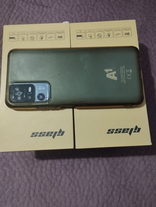 Телефон TCL 40 SE 128GB