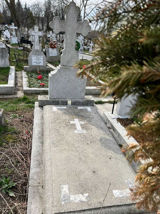 Loc de veci / Cripta 2 locuri - Cimitir Bucurestii Noi