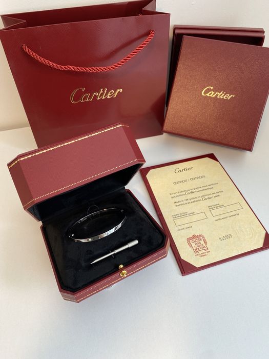 Brățară Cartier LOVE 17 White Gold 750 Diamond