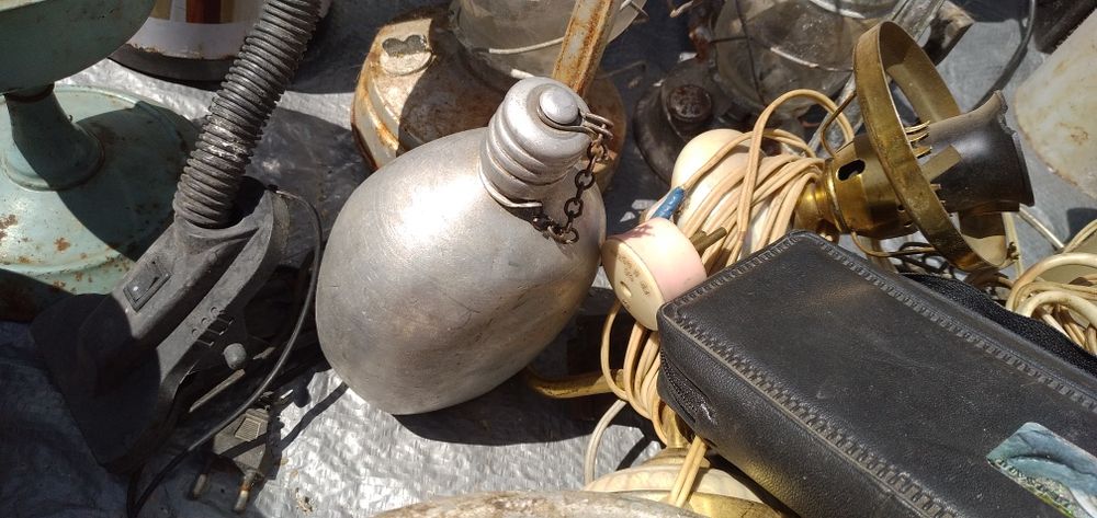 Продам антикварные часы и много др.