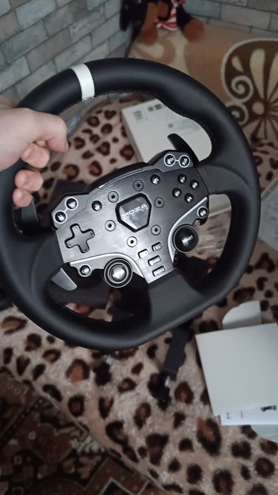 Игровой руль Moza r5