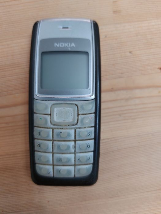 Продаётся  кнопочный телефон Nokia
