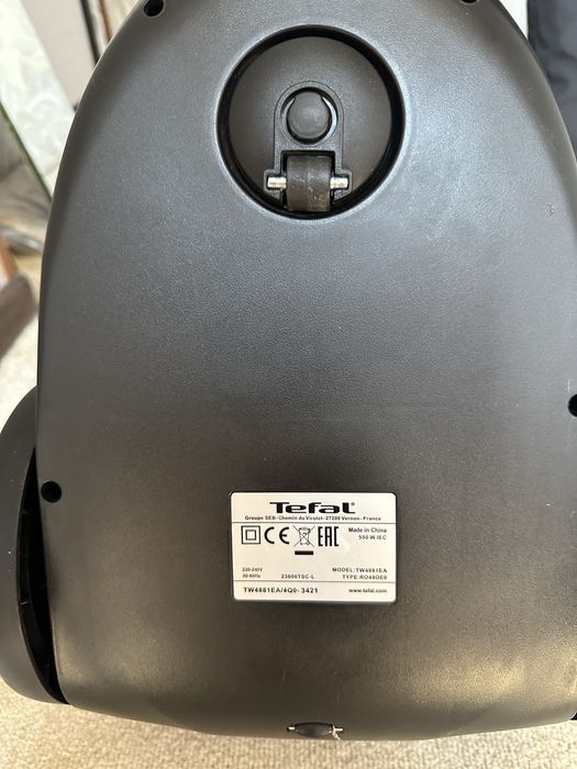 Пылесос в отличном состоянии Tefal