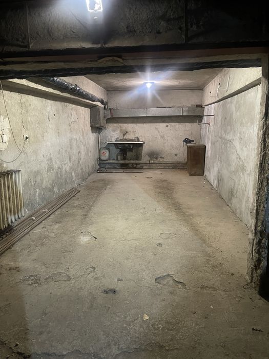 Дава се под наем Гараж / Паркомясто в София, Лозенец - 20 кв.м за 153 € - Снимка #3