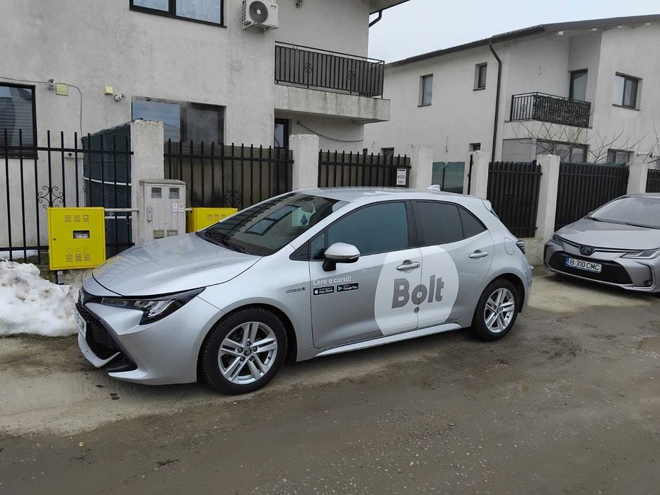 Masina de inchiriat uber/bolt