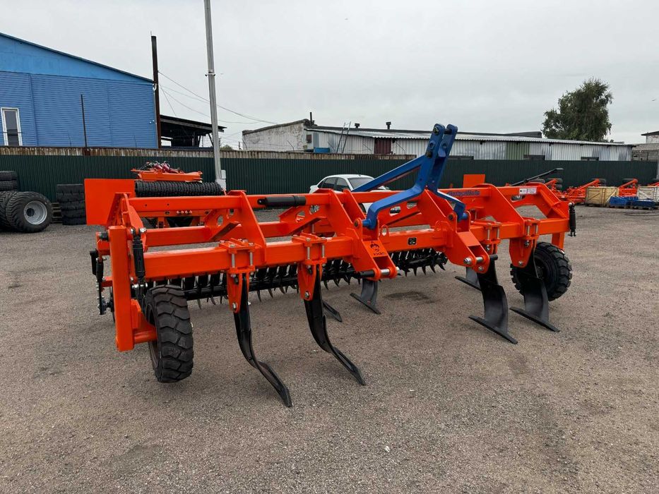 Продам плуг чизельный навесной - ПЧ  4,5м