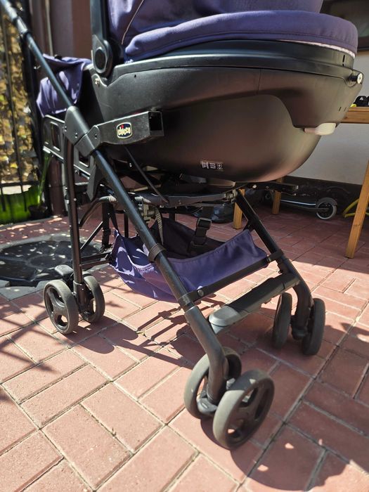 Cărucior 3 în 1 Chicco Trio Love - Sistem modular complet, stare bună (culoare bleumarin)
