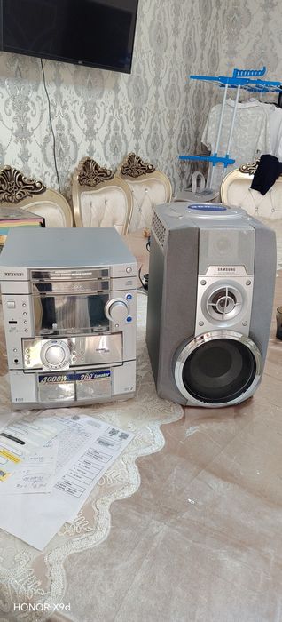 Продаю муз центр Samsung