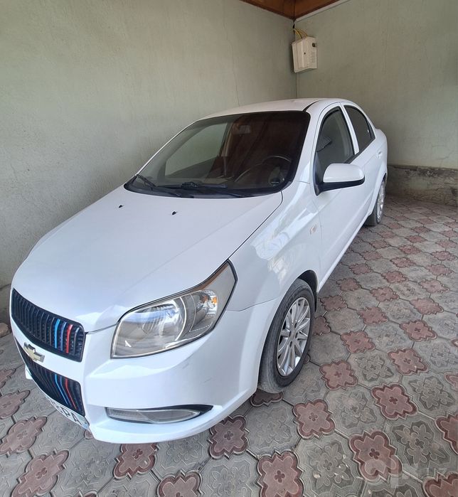 Nexia 3 Sotiladi