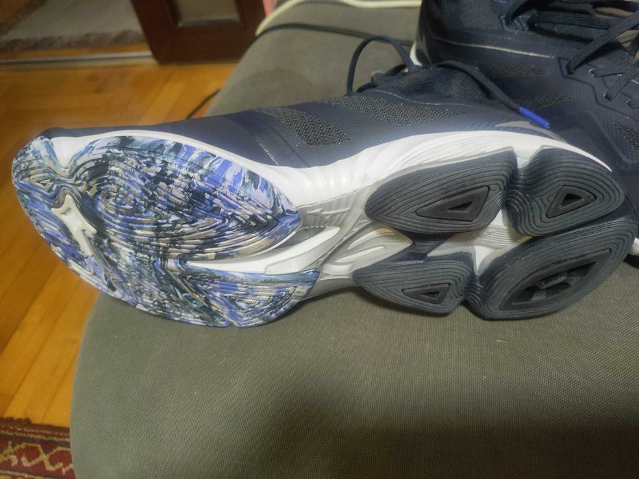 Mizuno Enerzy albastri