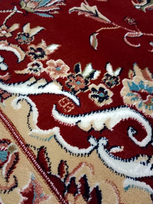 Продаётся ковёр 250х350см