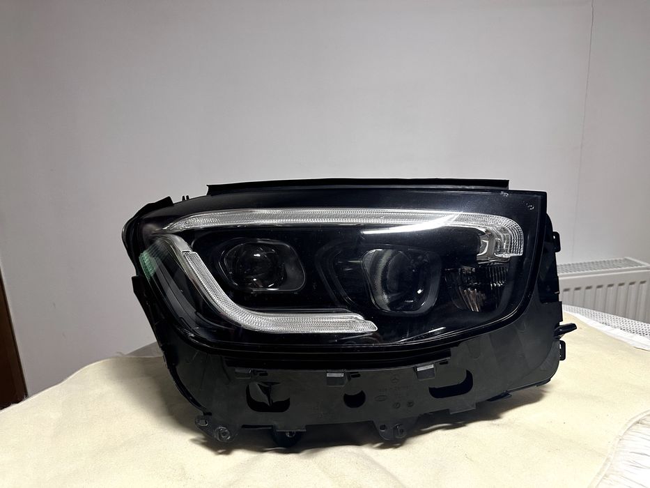 Десен фар за Мercedes GLC 253 Face