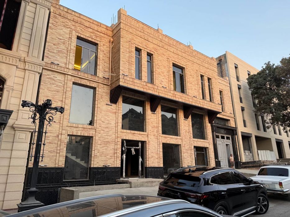 Помещение в аренду в центре города. Ориентир напротив ресторана Сириус