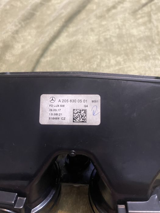 Mercedes-Benz C W205 AMG Grilă ventilație centrală A2058300501