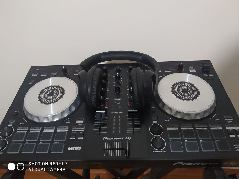 SB 3 pioneer Dj Konttroller Sotiladi