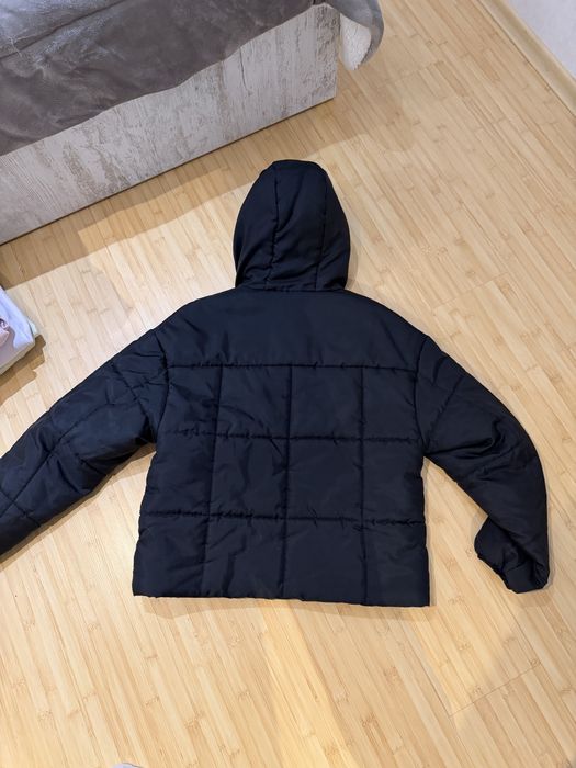 Черно яке Nike.